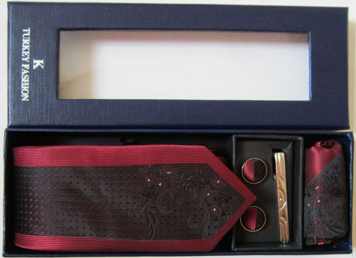 ست کامل کراوات قرمز و مشکی با طرح دوخت لیزری دارای جعبه ساخت ترکیه کد k90