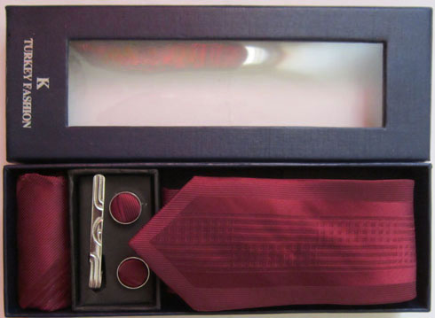ست کامل کراوات قرمز با طرح دوخت لیزری دارای جعبه ساخت ترکیه کد s18