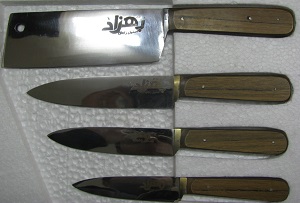 ست چاقو 4 تکه (3 چاقو و ساتور) دسته کائوچو